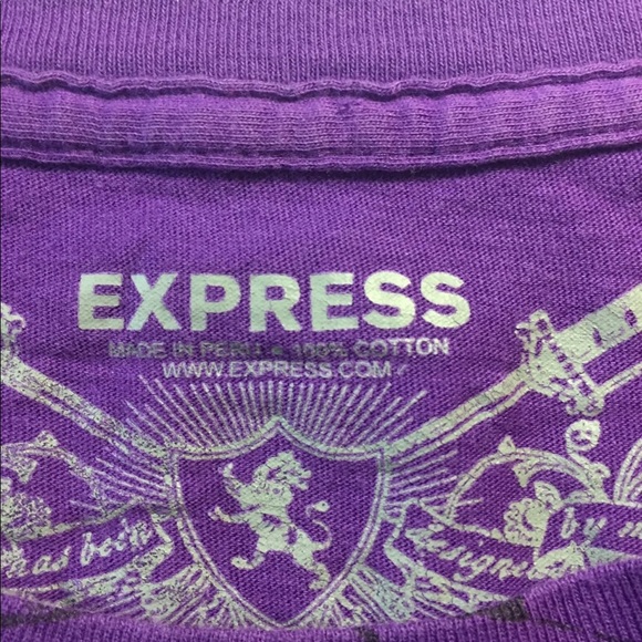 2/$20 Express Men’s Short Sleeve T- Shirt Purple Graphic Print M - Picture 6 of 8